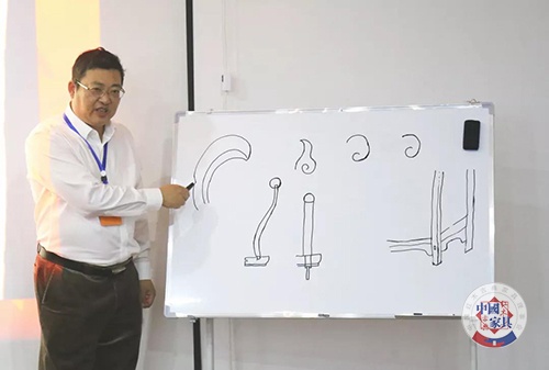 9-周魯生老師授課.jpg